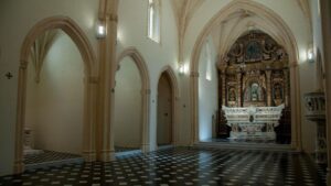 interno chiesa della purissima